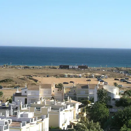 Lovely Alvor